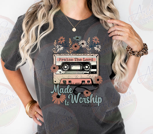Made to worship- comfort colors tee