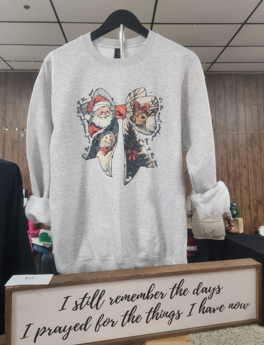 Vintage bow crewneck- medium